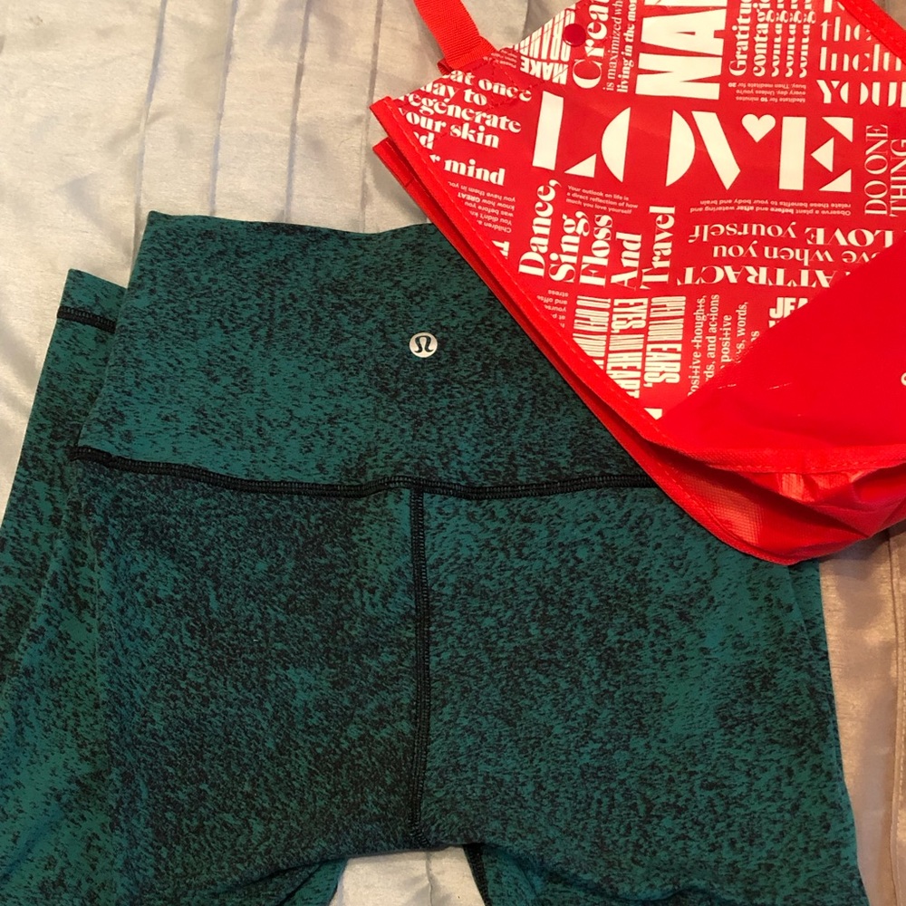 Lululemon leggings